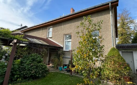 Wertstabile Kapitalanlage mit privatem Garten in ruhiger Lage